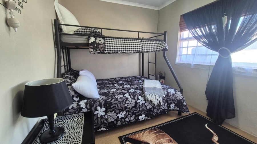 3 Bedroom Property for Sale in Country Club Western Cape